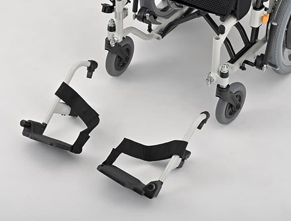 足置きの取り外しが可能
